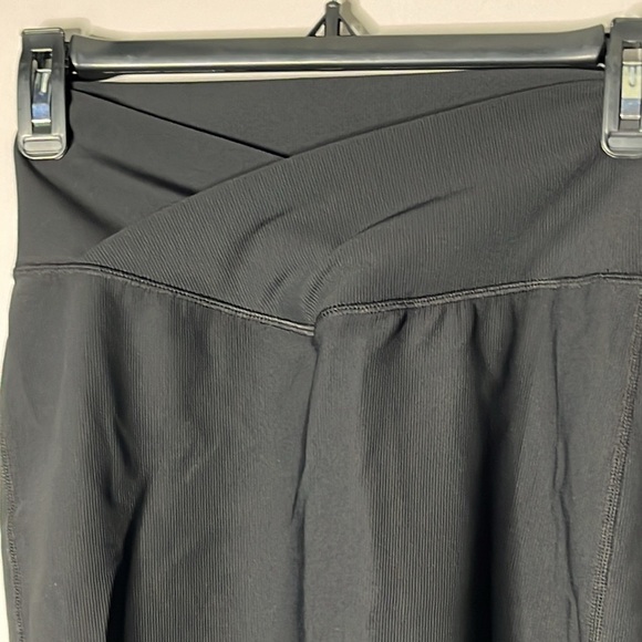 ZYIA Active Black Reve Crossover Ribbed Pencil Skirt Size S - Picture 5 of 10